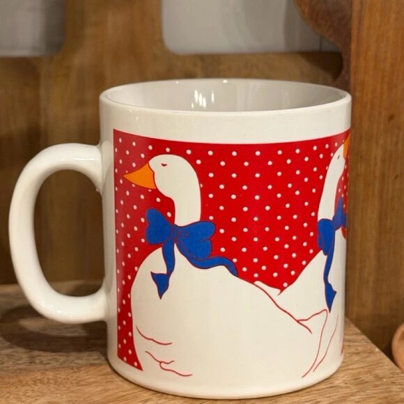Vintage 8oz. Christmas Goose Blue Ribbon Coffee Mug Cup - Picture 3 of 6